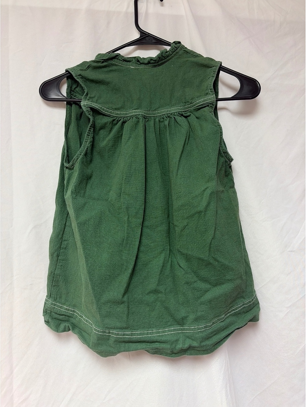 THML Sleeveless Green Top Size Small - Picture 3 of 3
